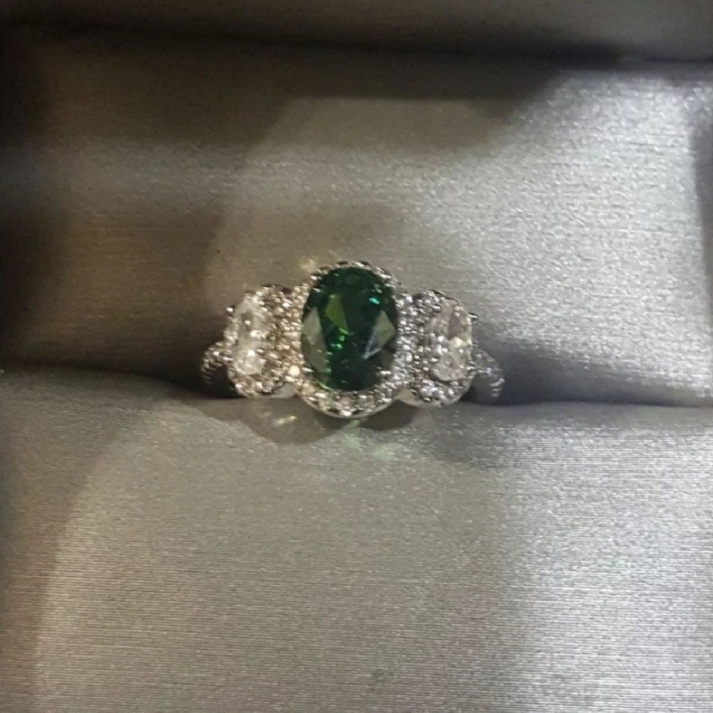 Fragrant Jewels Emerald Ring - Size 6
